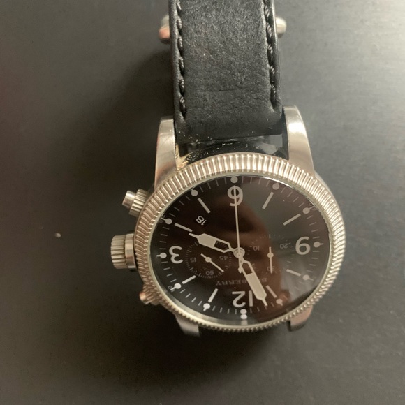 Burberry Men’s Watch - Picture 2 of 8